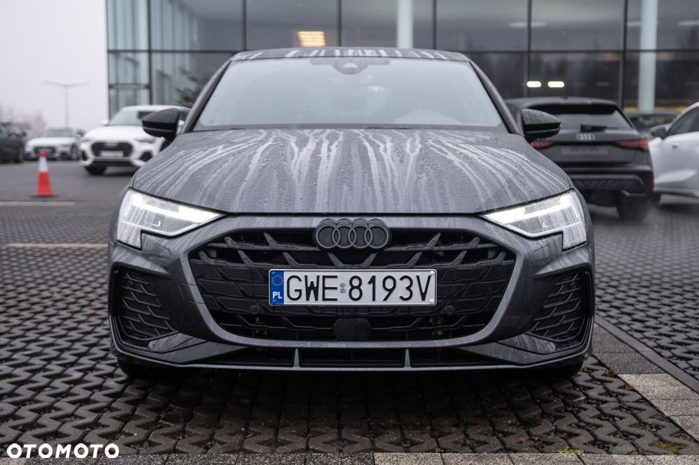 Audi A3 Sportback - 2