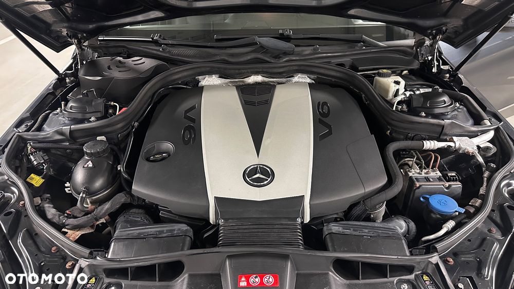 Mercedes-Benz Klasa E 350 CDI DPF 4Matic BlueEFFICIENCY 7G-TRONIC Avantgarde - 17