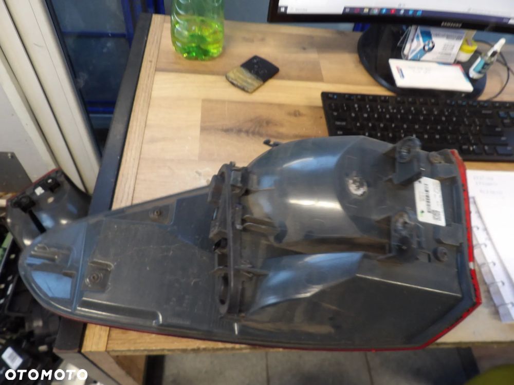 BMW - F48,X1 - LEWA LAMPA TYLNA - EUROPA - 7488545 - 2