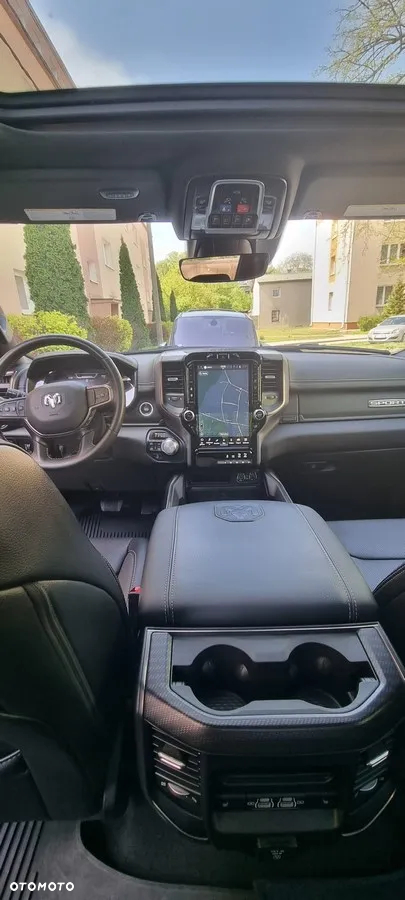 RAM 1500 Crew Cab Sport - 34