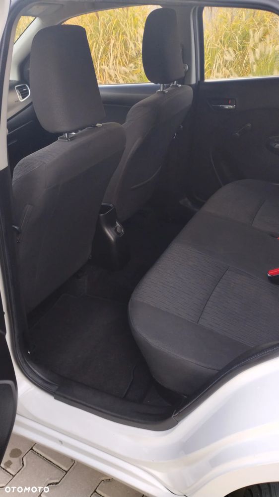 Suzuki Baleno - 13