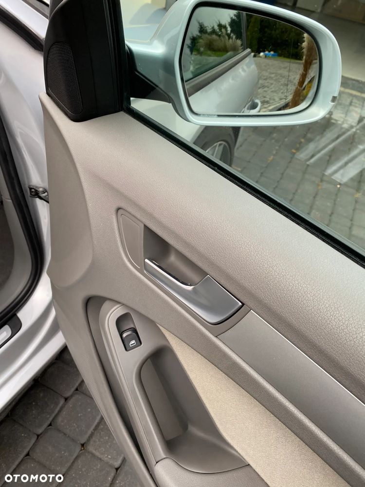 Audi A4 Limousine 2.0 TDI Multitronic - 19