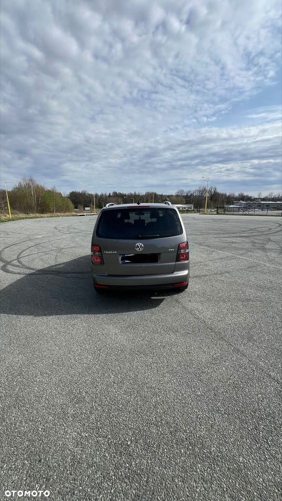 Volkswagen Touran 1.9 TDI Freestyle - 4