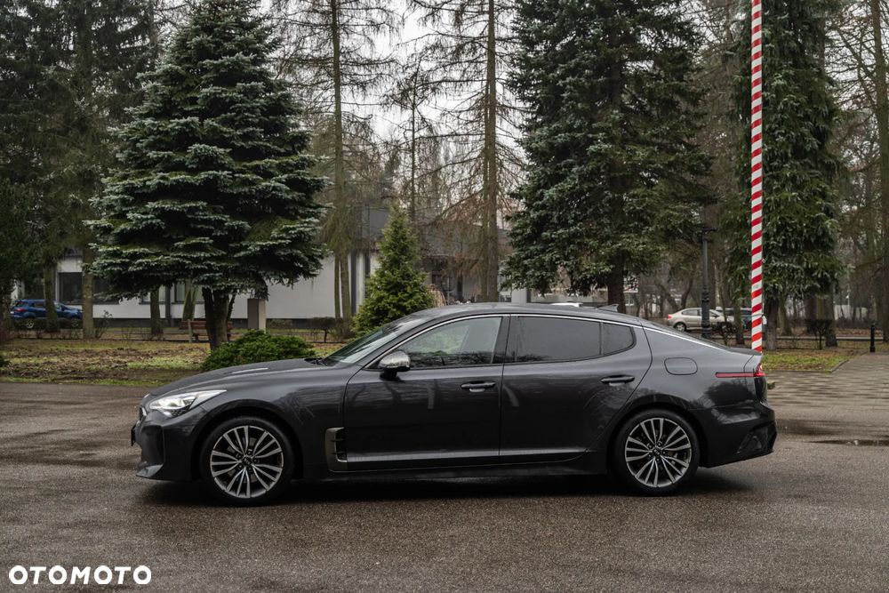 Kia Stinger 2.2 CRDI GT Line AWD - 4