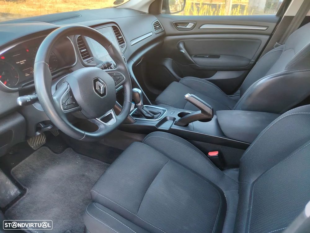 Renault Mégane Sport Tourer 1.5 Blue dCi GT Line EDC - 4