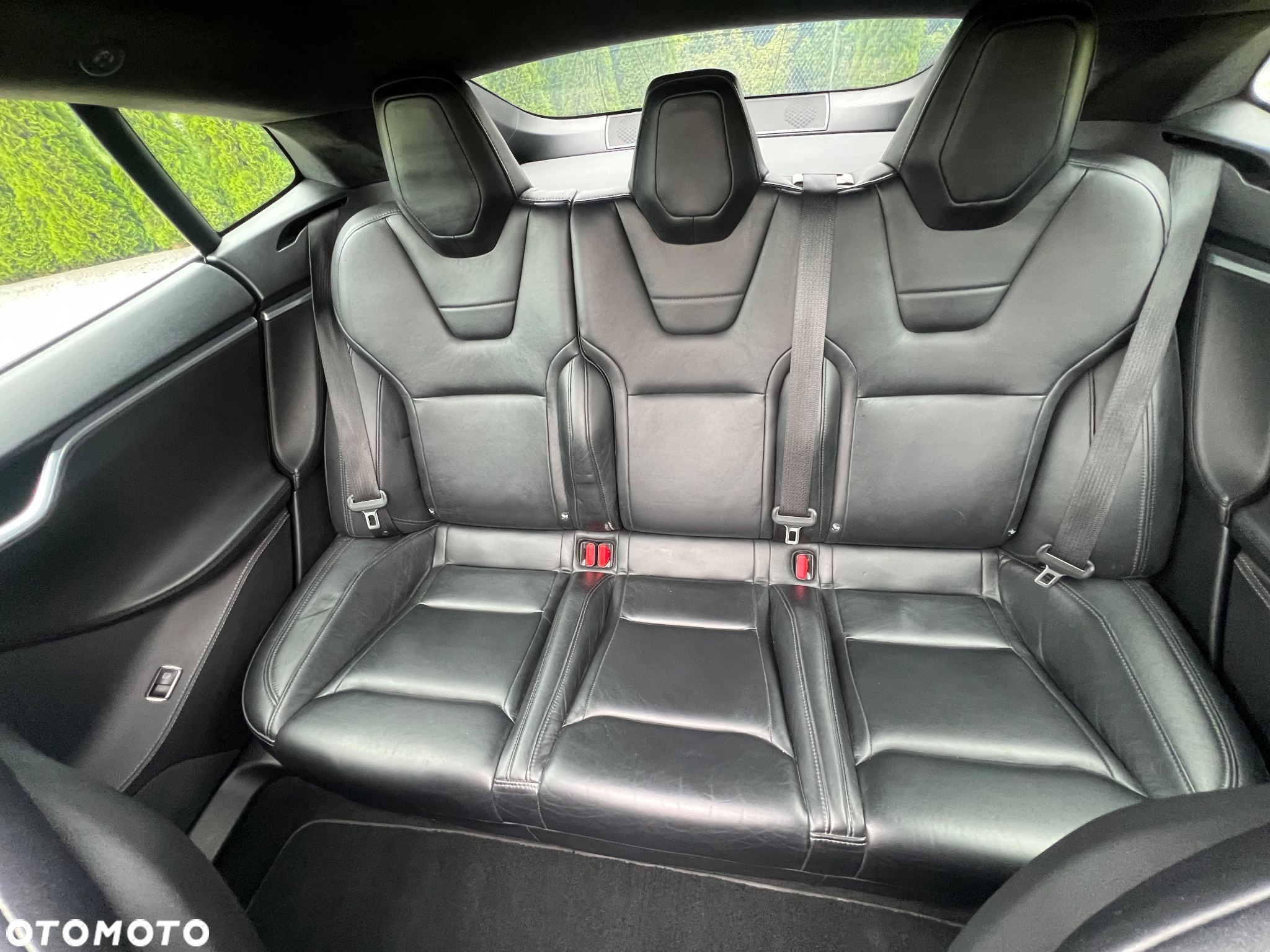Tesla Model S Performance - 16