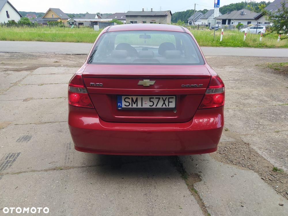 Chevrolet Aveo - 3