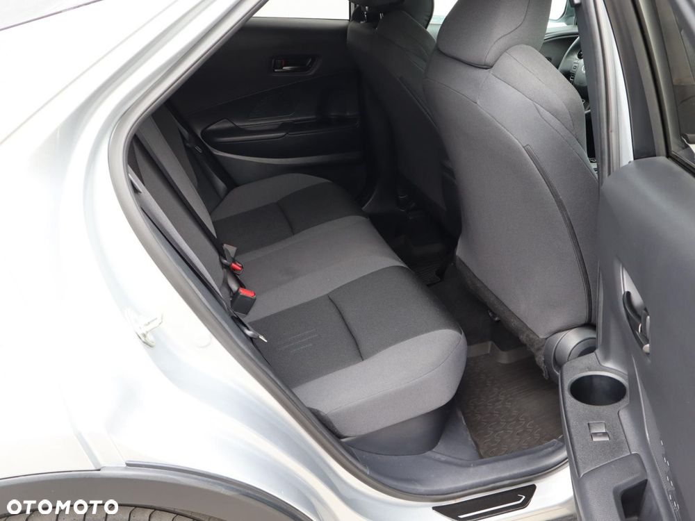 Toyota C-HR - 7