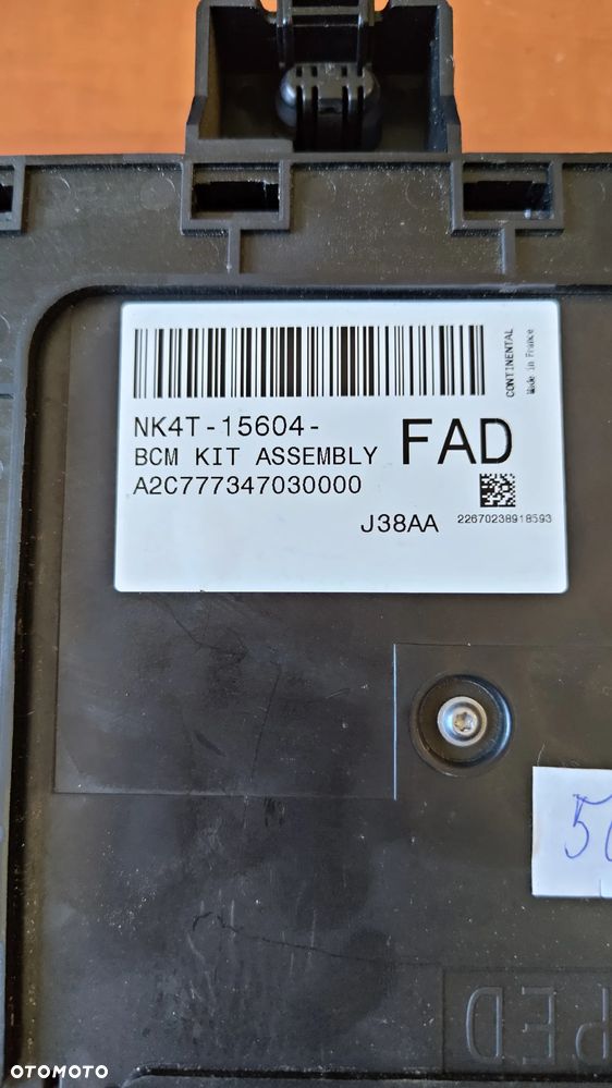 Moduł komfortu BCM bezpieczników Ford Transit NK4T-15604-FAD - 3