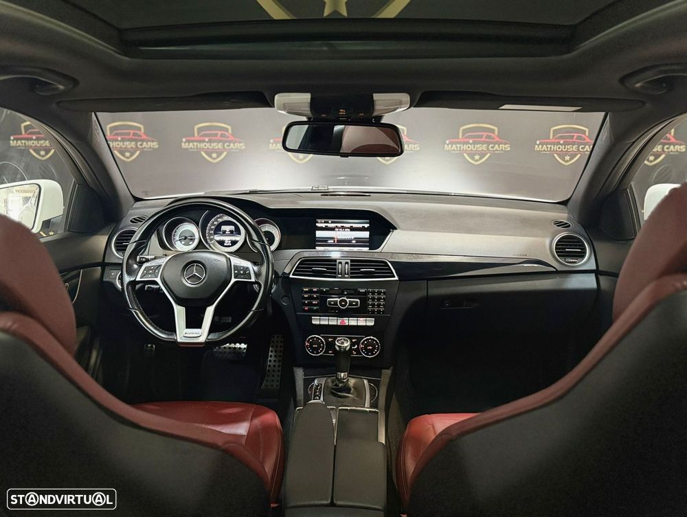 Mercedes-Benz C 250 - 13