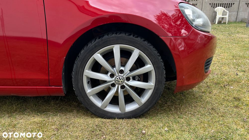 Volkswagen Golf 1.6 TDI DPF BlueMotion - 33