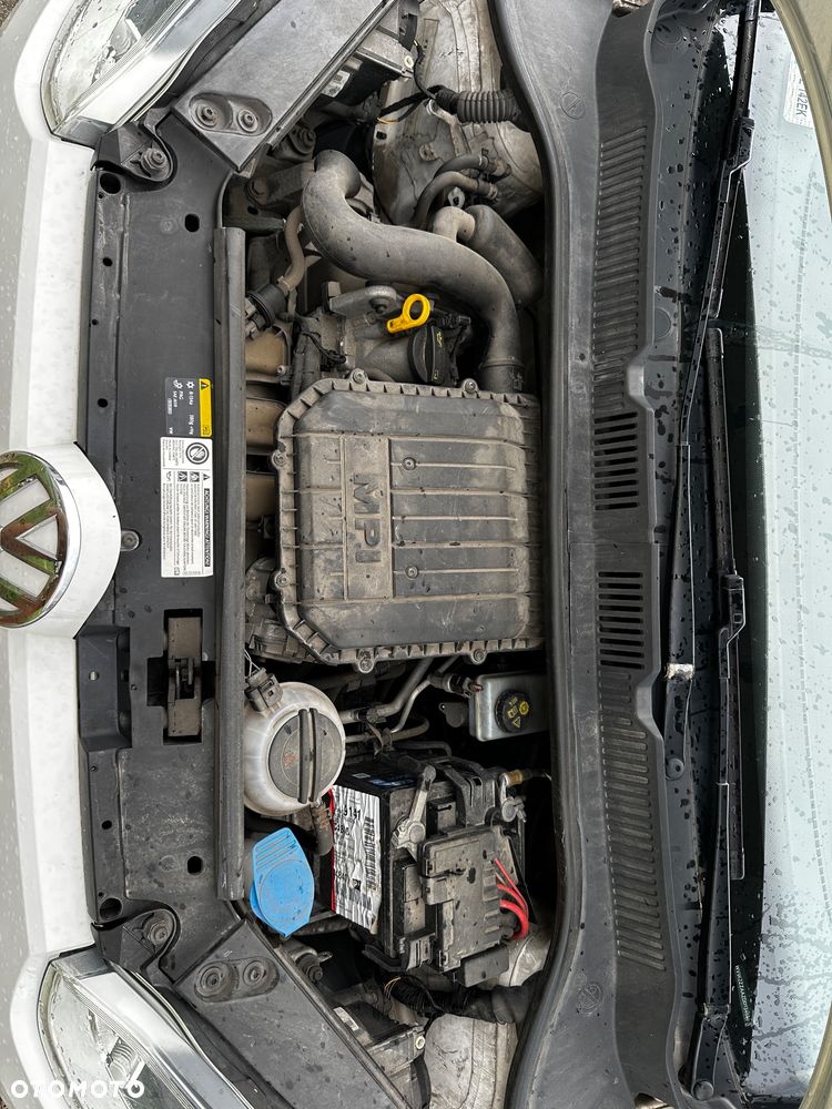 Volkswagen up! - 10