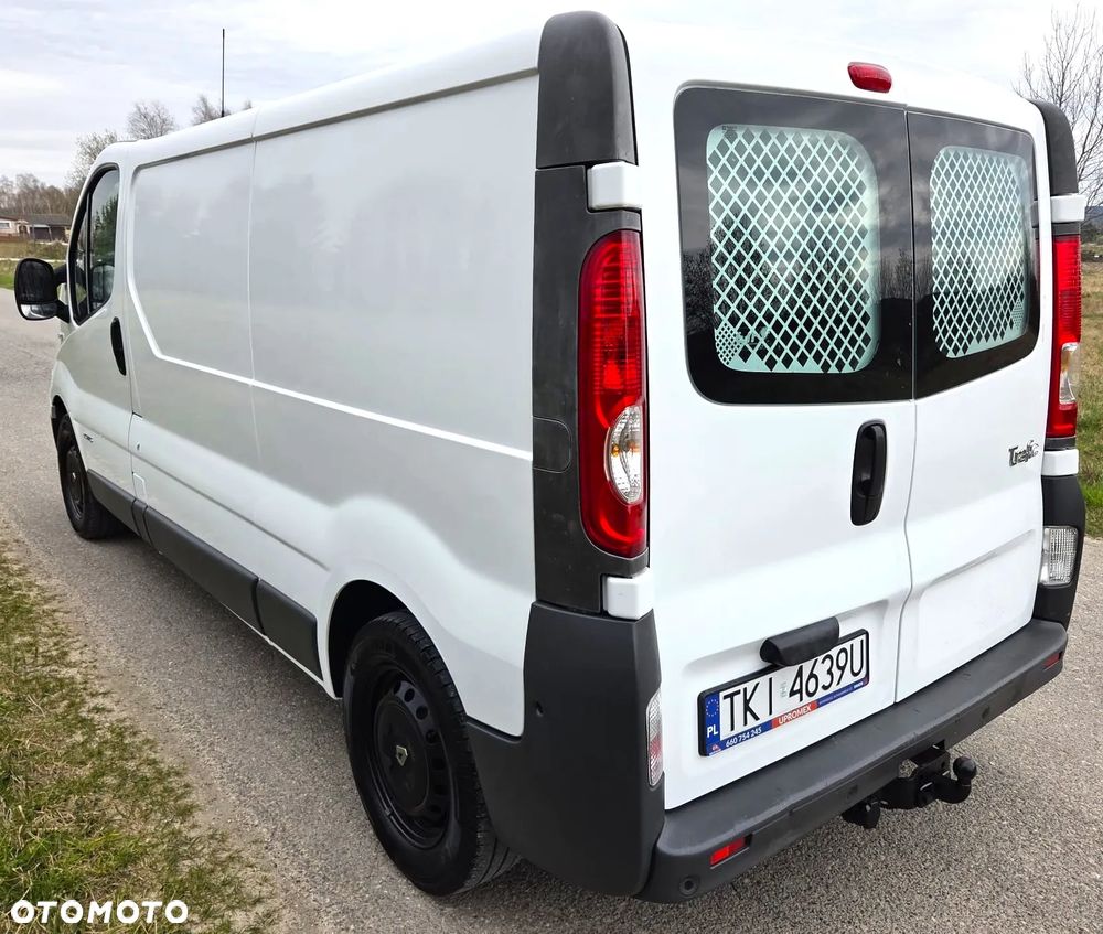 Renault Trafic - 8