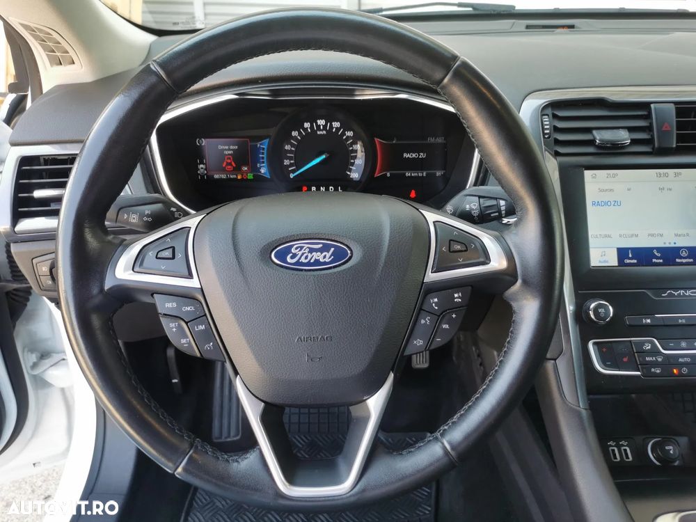 Ford Mondeo 2.0 HEV Titanium - 20