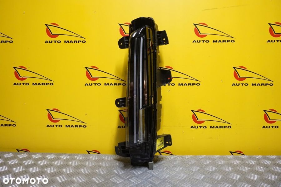 CADILLAC ESCALADE 2021- HALOGEN LAMPA LED DRL LEWA USA - 2