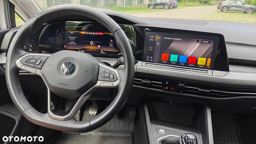Volkswagen Golf 1.5 TSI EVO Style - 12