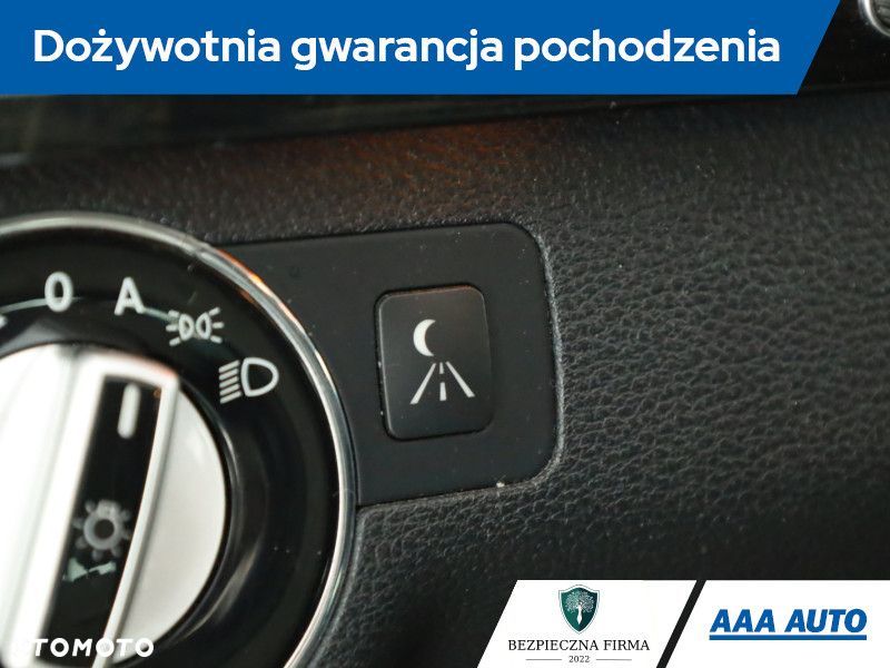 Mercedes-Benz Klasa E - 12