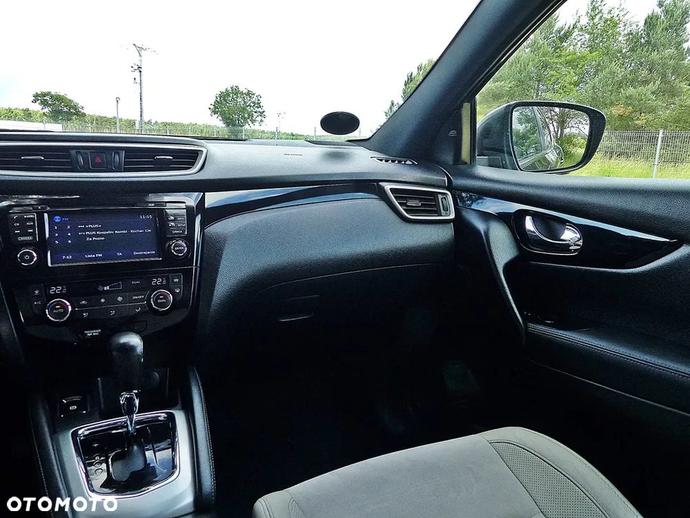 Nissan Qashqai 1.6 dCi Xtronic TEKNA+ - 37