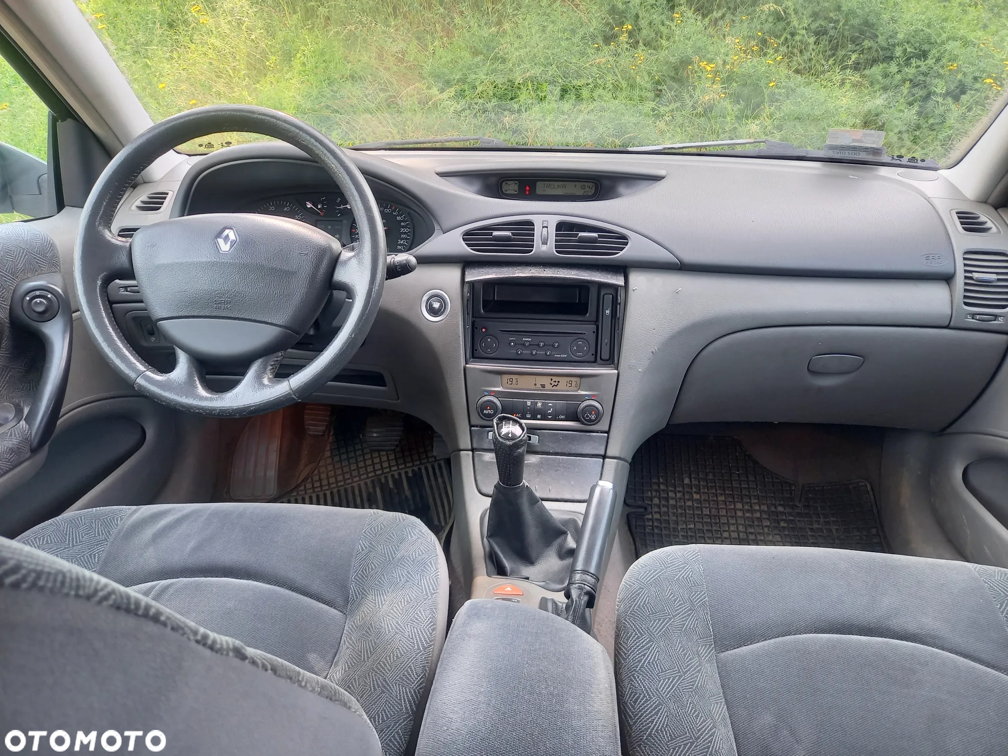 Renault Laguna 1.6 Concorde - 7