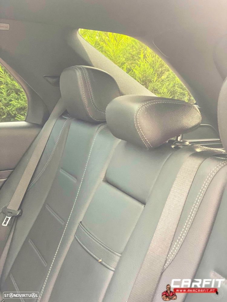 Mercedes-Benz GLE 350 - 29