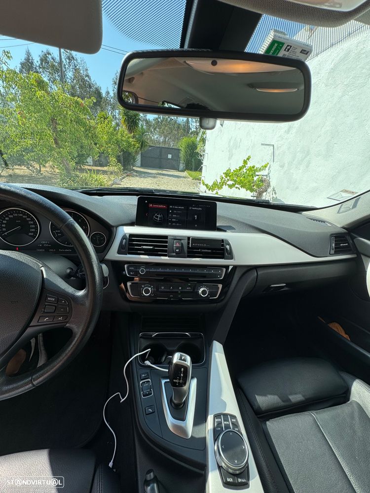 BMW 320 d Line Luxury Auto - 11