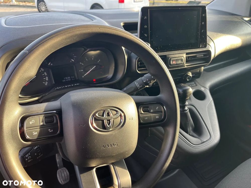 Toyota Proace City - 3