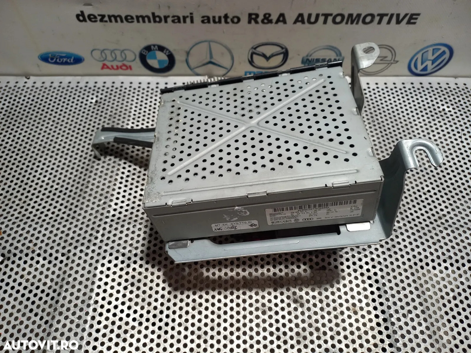 Modul Multimedia Unitate Radio Audi Q7 4L Cod 4ES - Dezmembrari Arad - 3