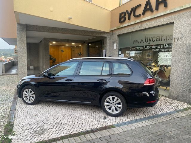 VW Golf Variant 1.6 TDi Highline - 6