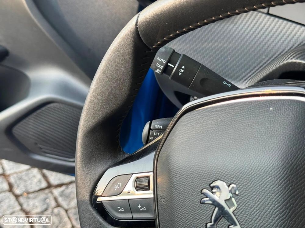 Peugeot e-208 50 kWh Active Pack - 21