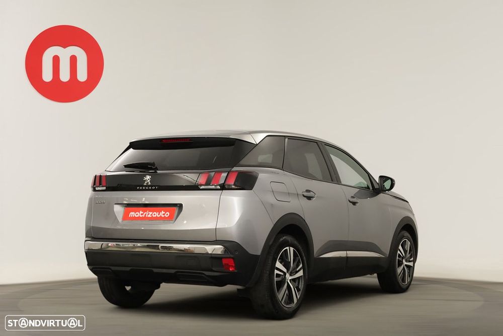 Peugeot 3008 1.2 PureTech Allure Pack - 4