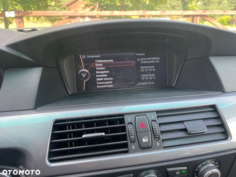 BMW Seria 5 520d - 13