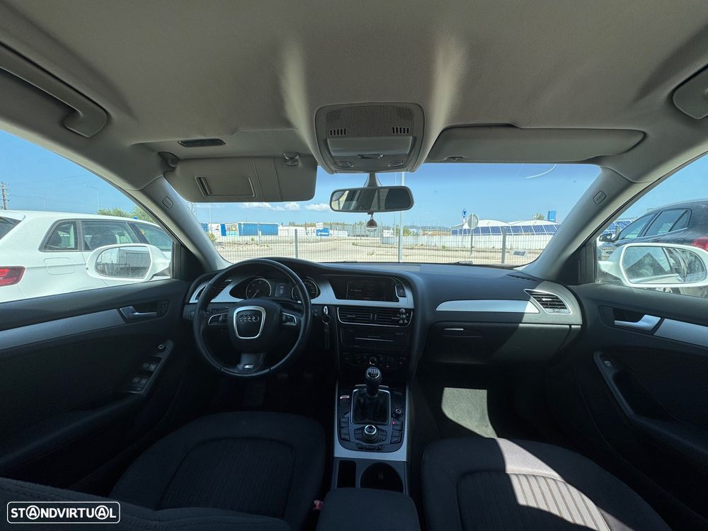 Audi A4 Avant 2.0 TDI DPF S line Sport Pack - 9