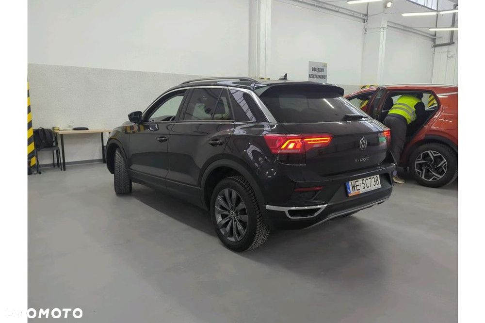 Volkswagen T-Roc 1.5 TSI ACT Advance DSG - 2