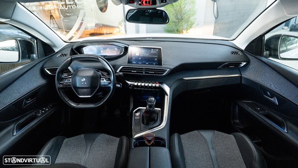 Peugeot 3008 1.5 BlueHDi Allure - 18