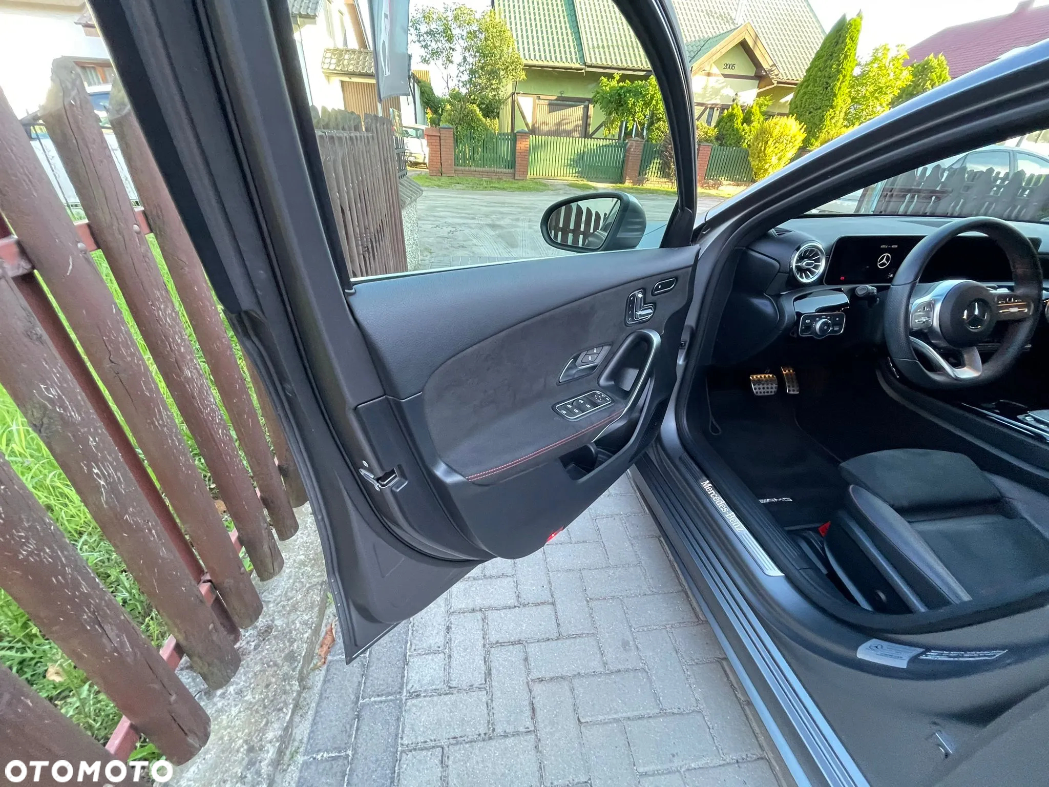Mercedes-Benz Klasa A 200 AMG Line 7G-DCT - 13