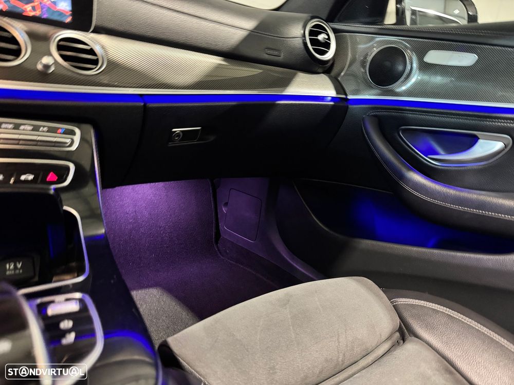Mercedes-Benz E 220 d 9G-TRONIC AMG Line - 48