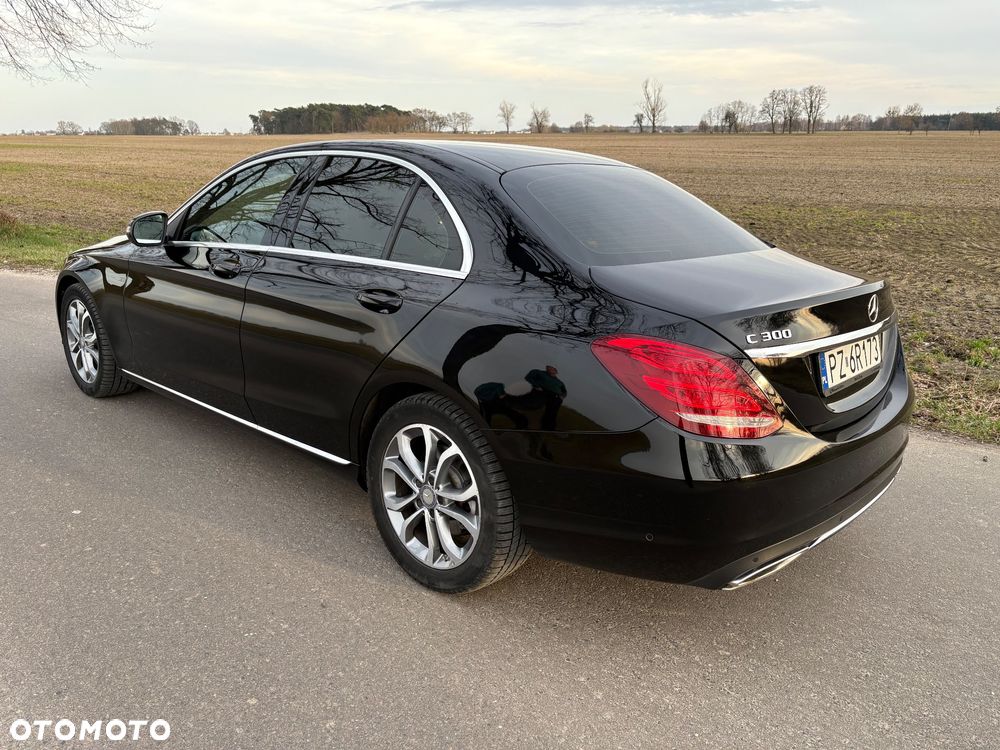 Mercedes-Benz Klasa C 300 7G-TRONIC - 7