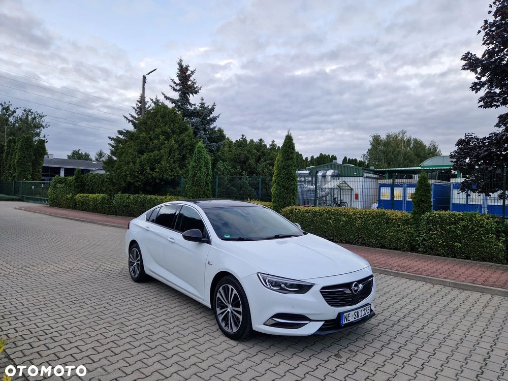 Opel Insignia - 20