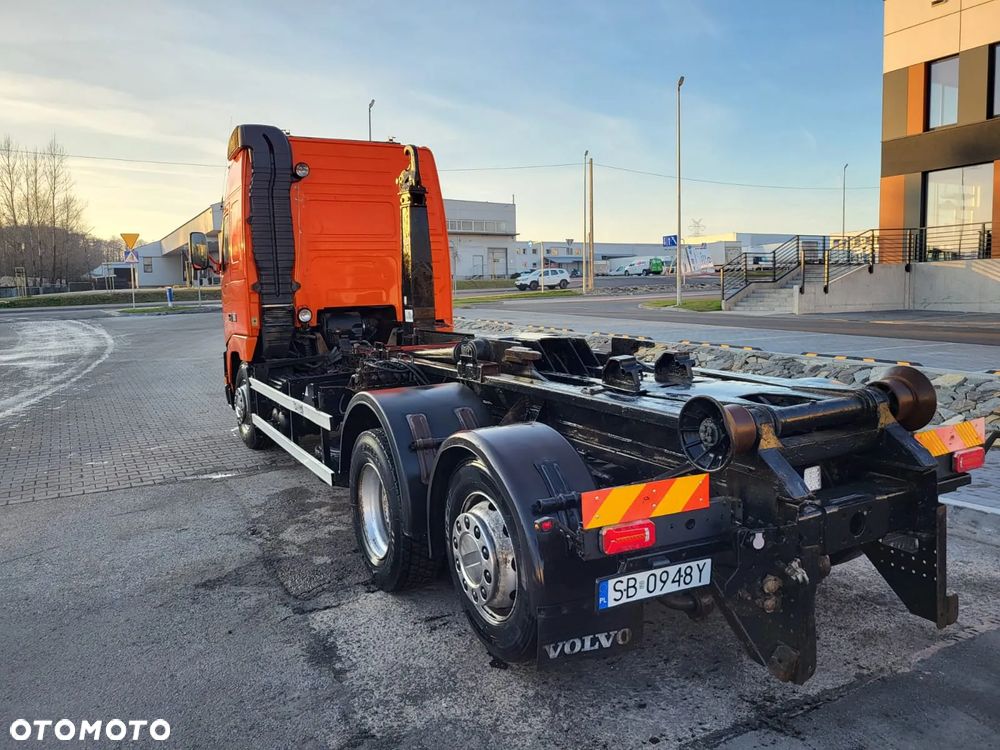 Volvo FH12 6X2R - 13