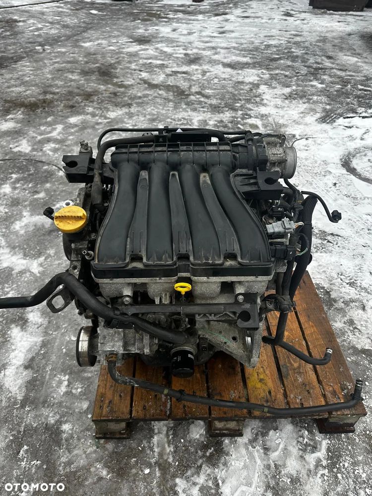 Silnik Kompletny 2.0 16v Renault Scenic III M4RF711 Demontaż stan bdb - 1