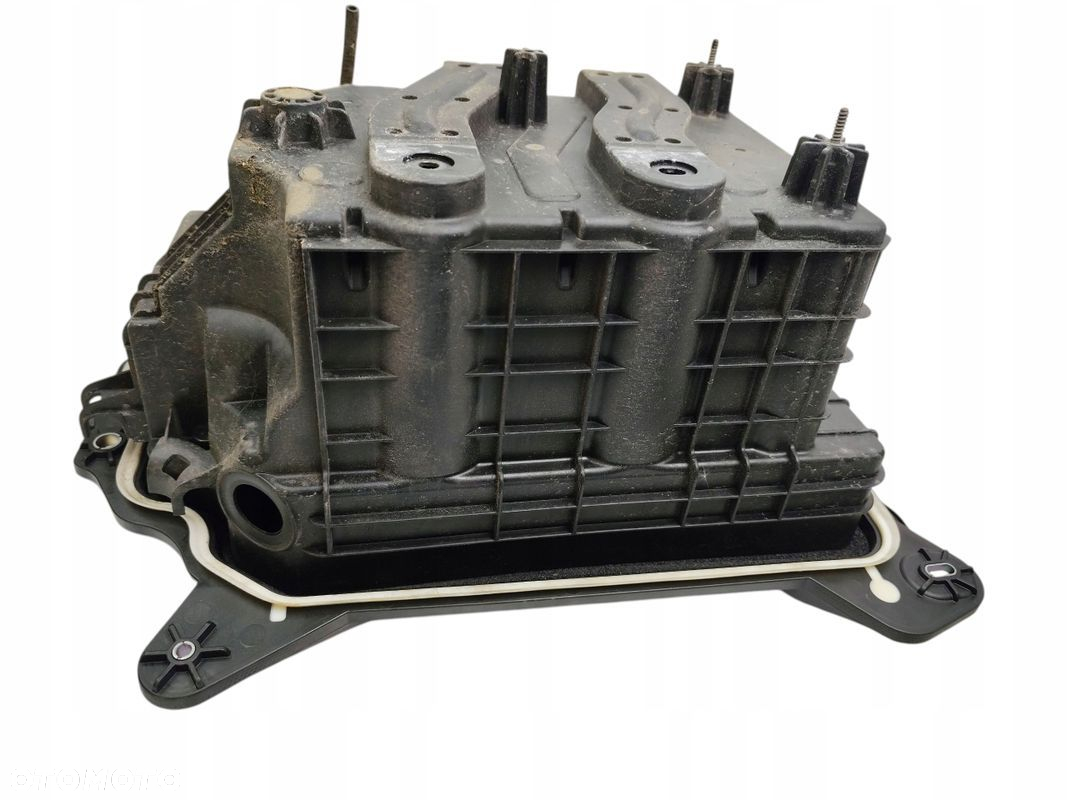 OBUDOWA PODSTAWA AKUMULATORA RENAULT ARKANA CLIO V 1.6 E-TECH 648947760R - 3