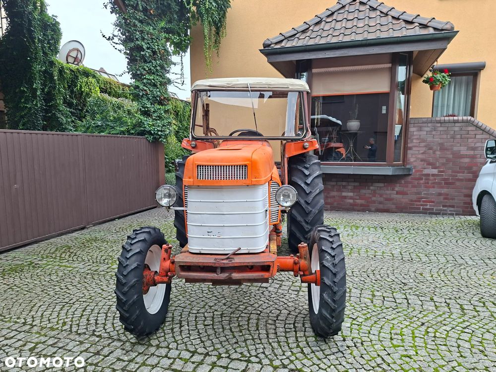 Renault 385 Master 1 - 2