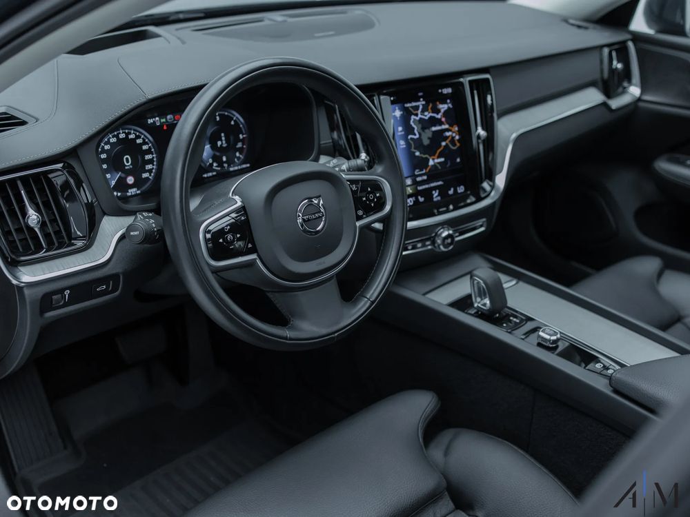 Volvo V60 Cross Country B4 D AWD Geartronic - 16