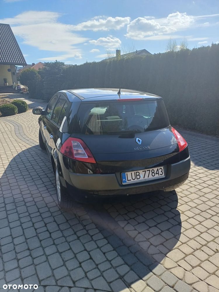 Renault Megane 2.0 16V Dynamique - 5