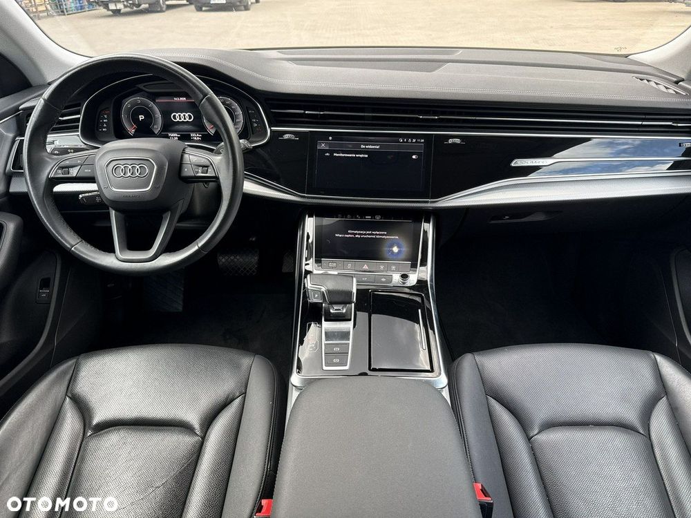 Audi Q8 - 21
