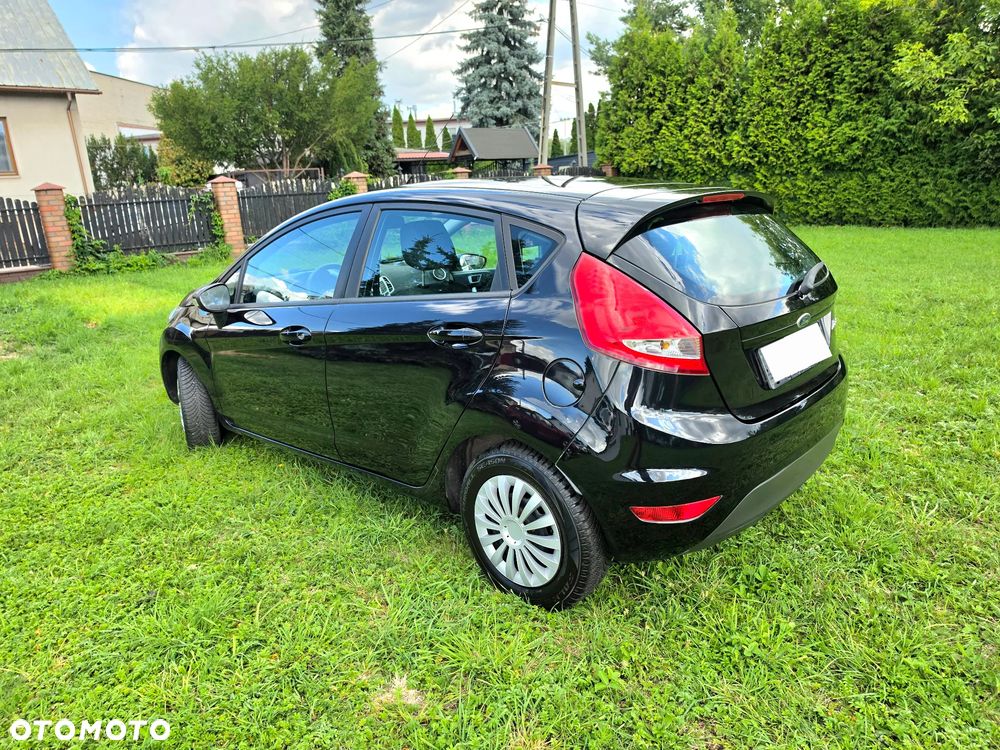 Ford Fiesta 1.25 Champions Edition - 15