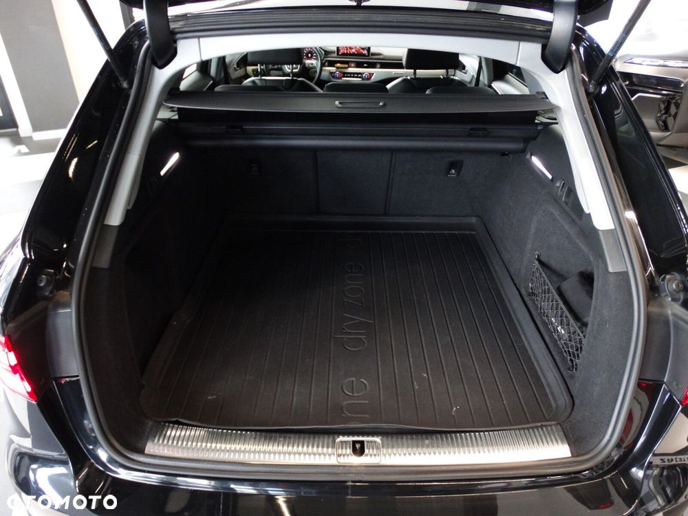 Audi A4 Avant - 29