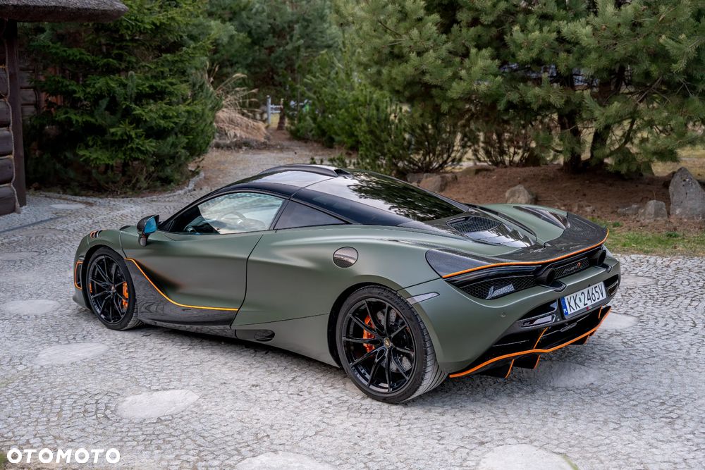 McLaren 720S Coupe - 17