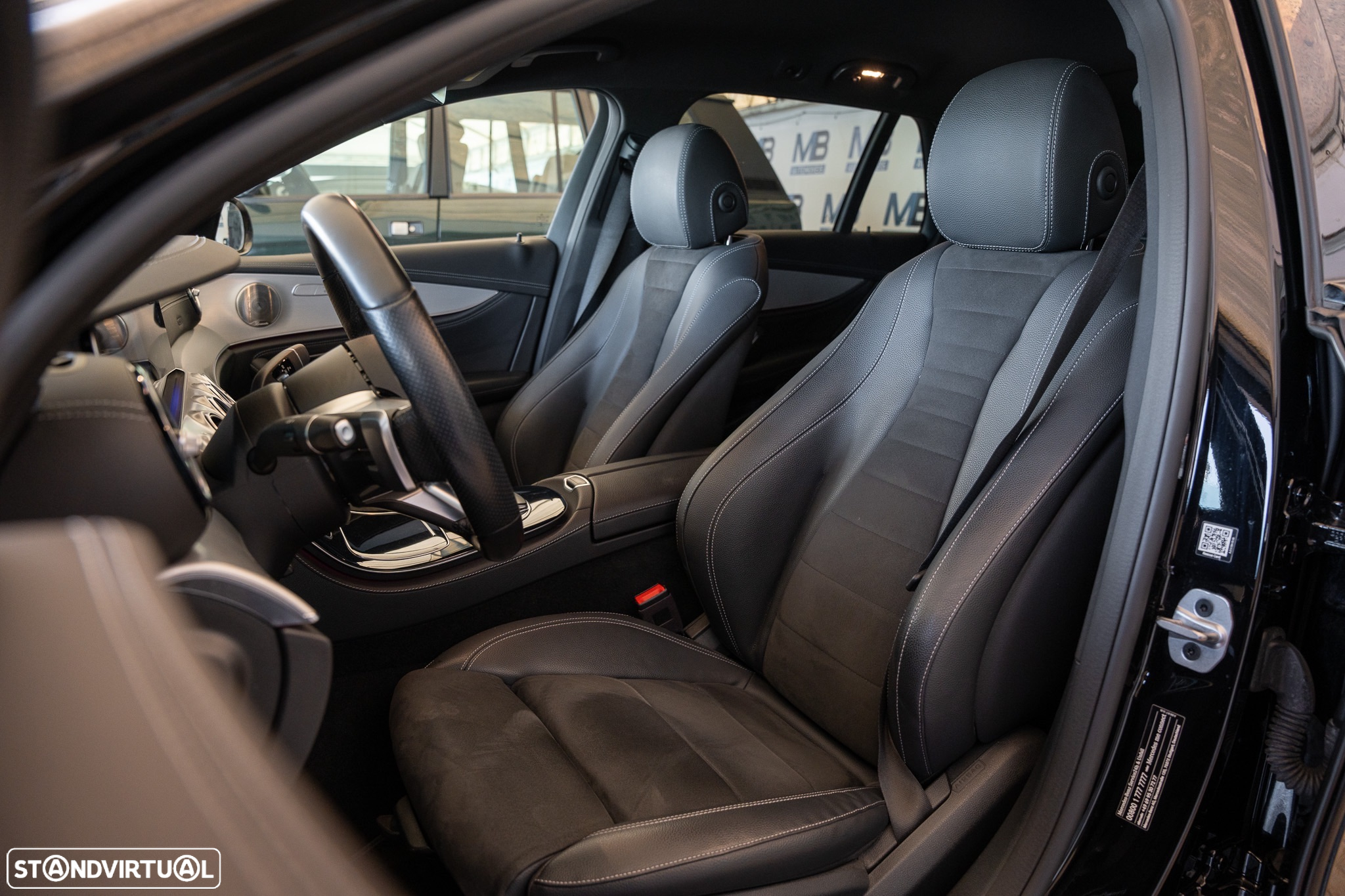 Mercedes-Benz E 300 de AMG Line 4Matic - 12
