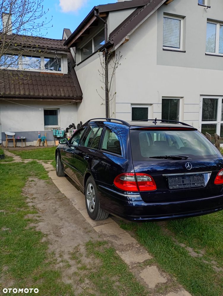 Mercedes-Benz Klasa E 200 Kompressor Classic - 11